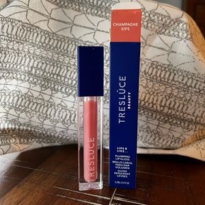 Tresluce Lips Be Like… Plumping Gloss